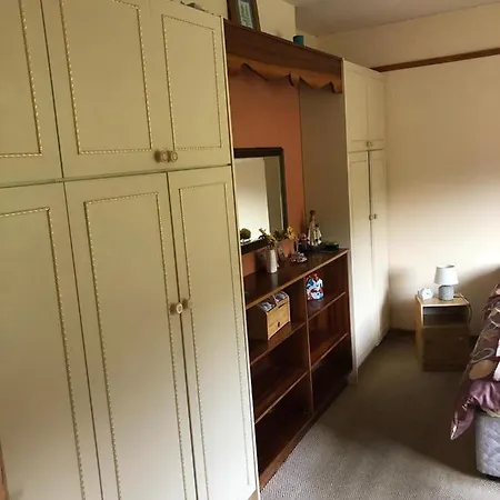 2-bedroom House Located In Castlefore