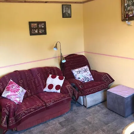 بيت للعطل 2-bedroom House Located In Castlefore